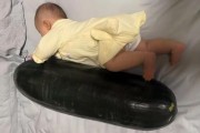 生辰详批www.jixiangqiming.vip:测算塔罗占卜www.jixiangqiming.vip-抱冬瓜睡觉好爽，我是认真的